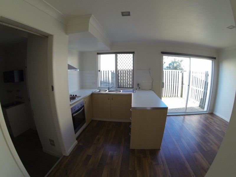 300 Cottesloe Drive, Mermaid Waters QLD 4218