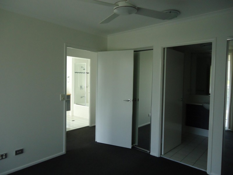 15 Goodwin Street, Kangaroo Point QLD 4169