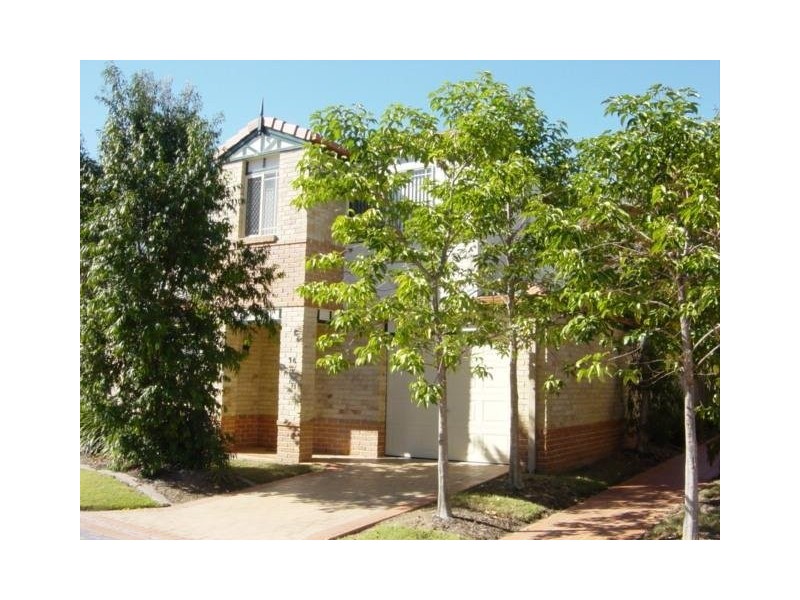 120 Uxbridge, Grange QLD 4051