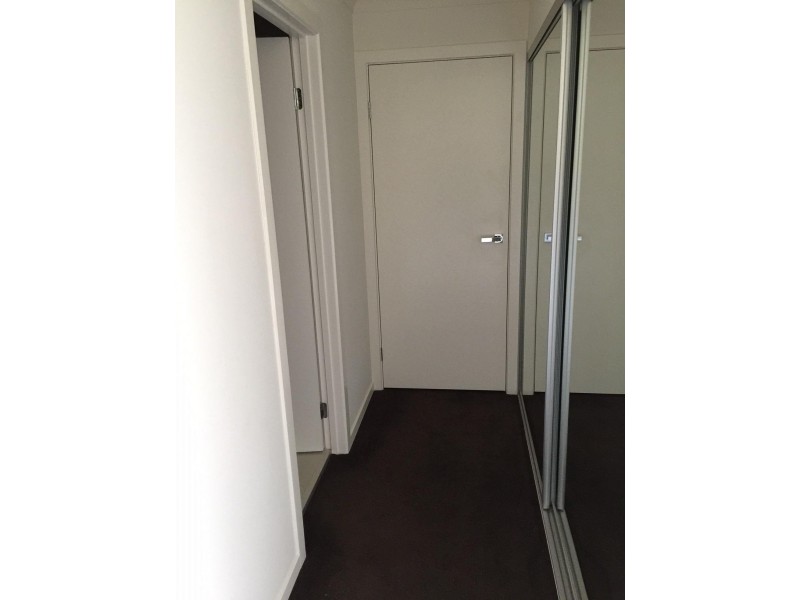 57 Easthill Dr, Robina QLD 4226