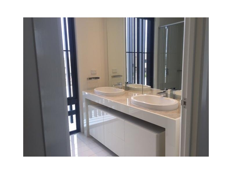 Palm Beach QLD 4221