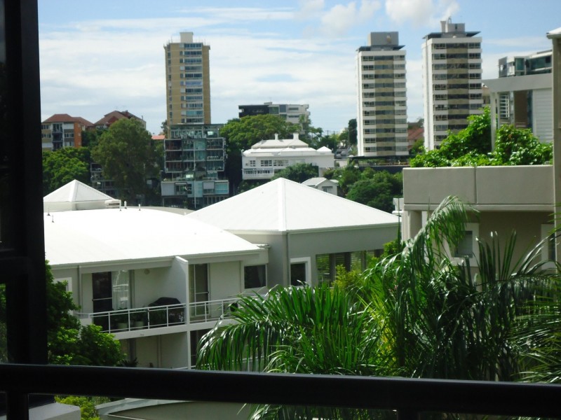 15 Goodwin Street, Kangaroo Point QLD 4169