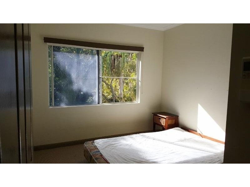 189-203 Mayers St, Manunda QLD 4870