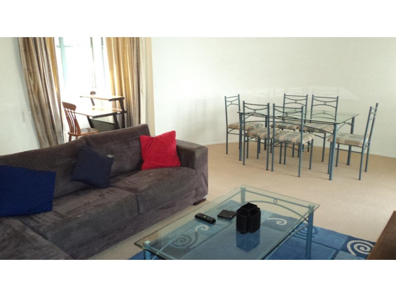 18/228 Vulture Street, South Brisbane QLD 4101