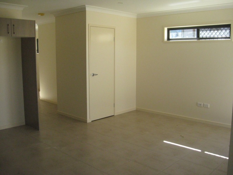 165 Ann st, Kallangur QLD 4503