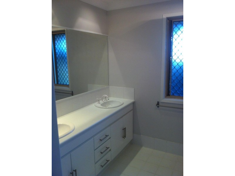 C @/152 Palm Meadows Drive, Carrara QLD 4211