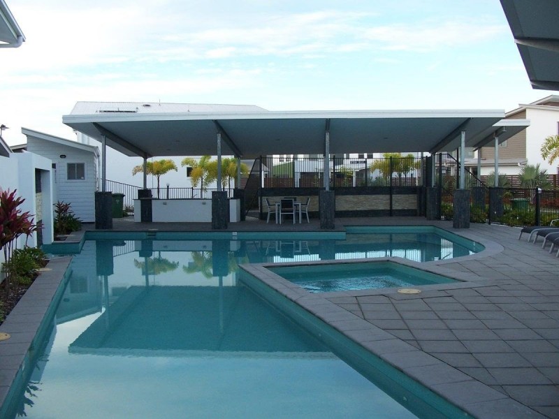 Burleigh Waters QLD 4220