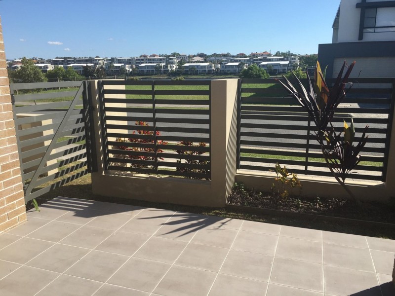 Varsity Lakes QLD 4227