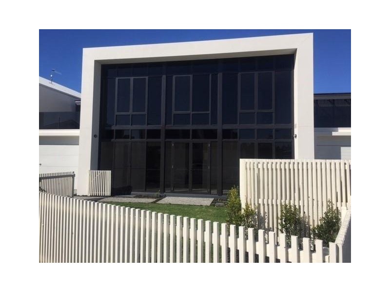 7/22 Magnoli Circuit, Palm Beach QLD 4221