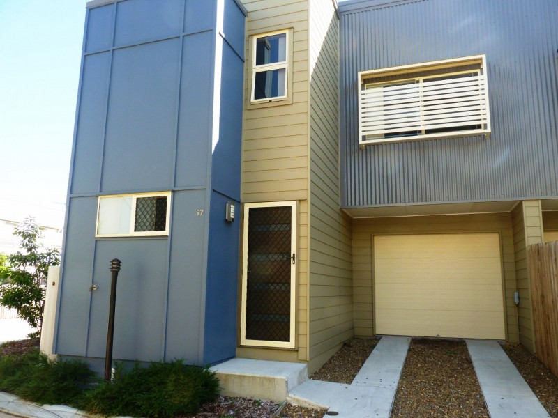 71 Stanley Street, Strathpine QLD 4500