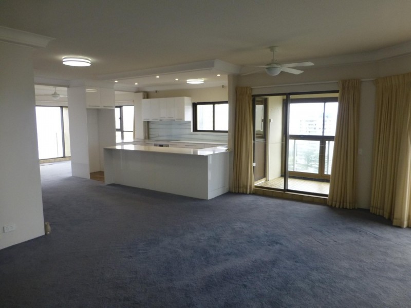 2 Admiralty Dr, Surfers Paradise QLD 4217