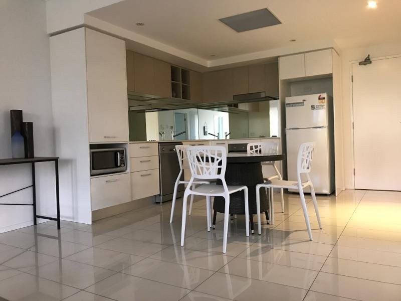 30-32 Paradise Island, Surfers Paradise QLD 4217
