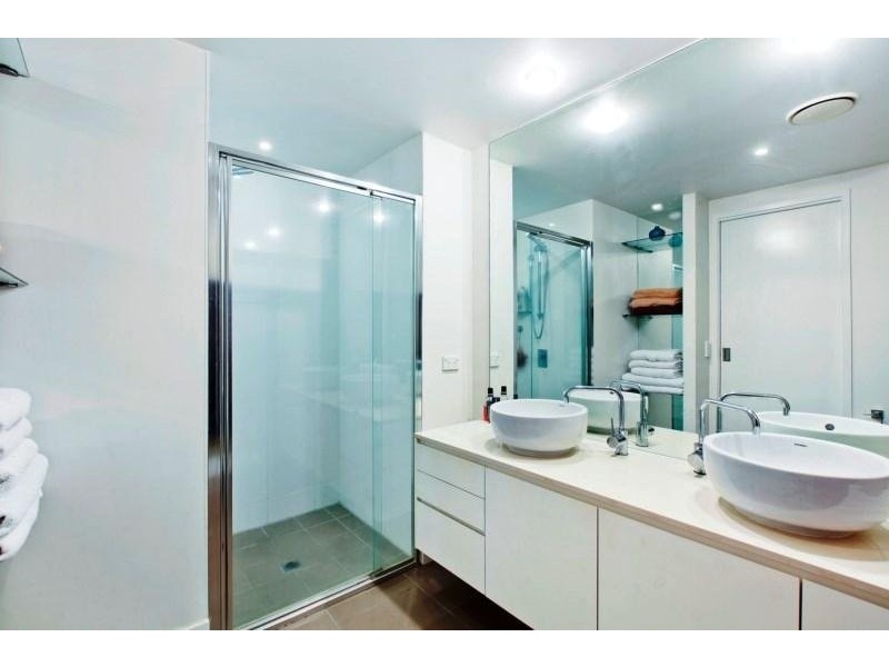 438 Marine Parade, Biggera Waters QLD 4216