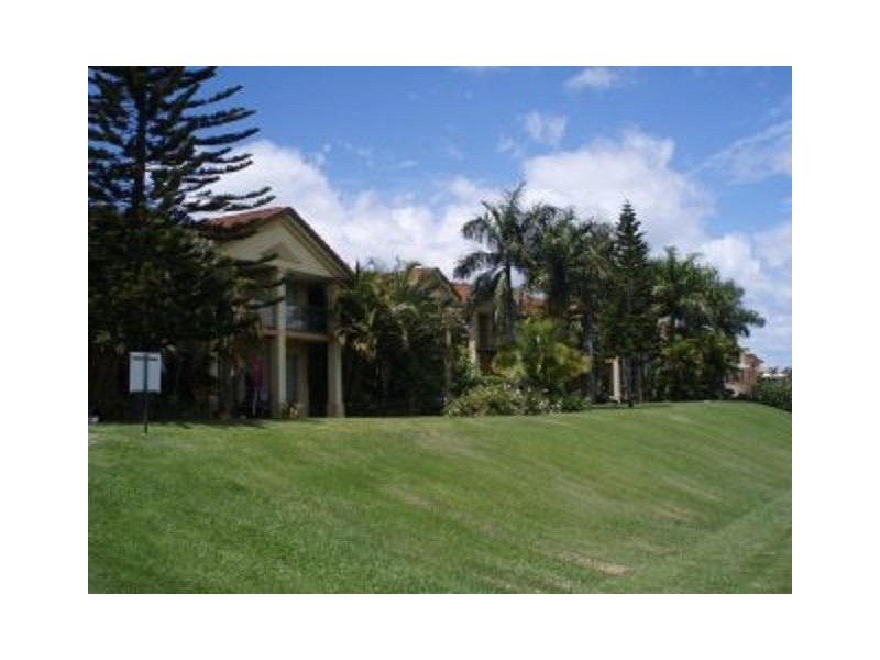 @/152 Palm Meadows Drive, Carrara QLD 4211