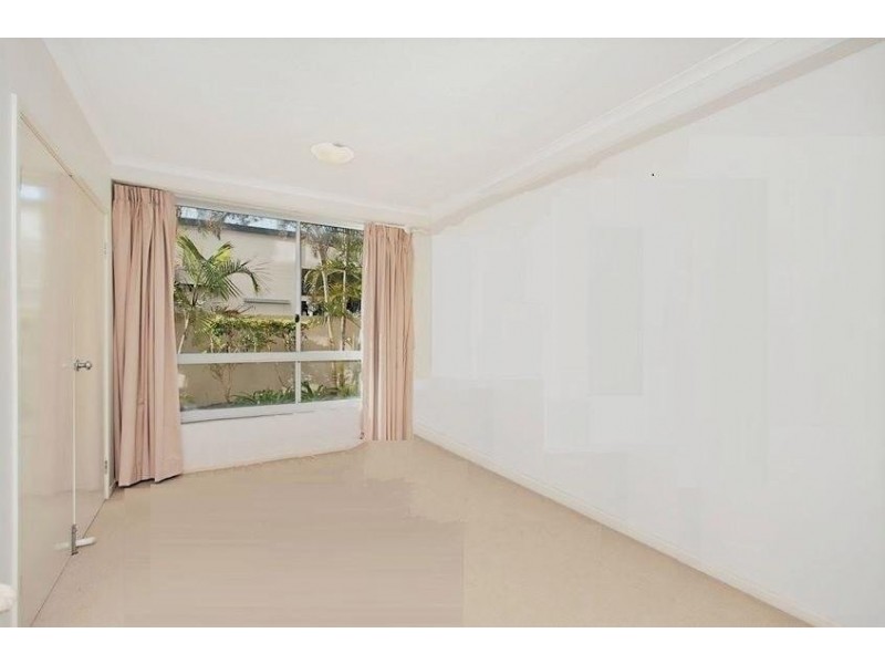 4 – 10 Douglas Street, Kirra QLD 4225