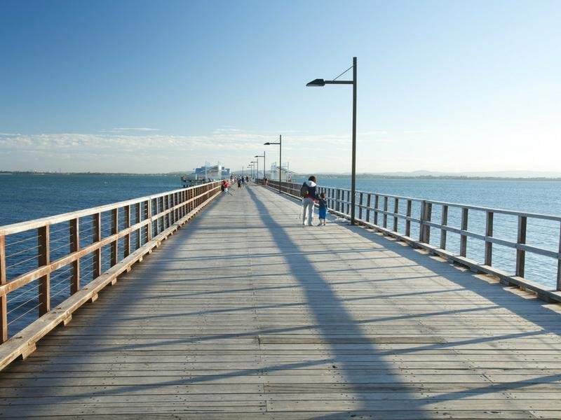 111/113 Landsborough Ave, Scarborough QLD 4020