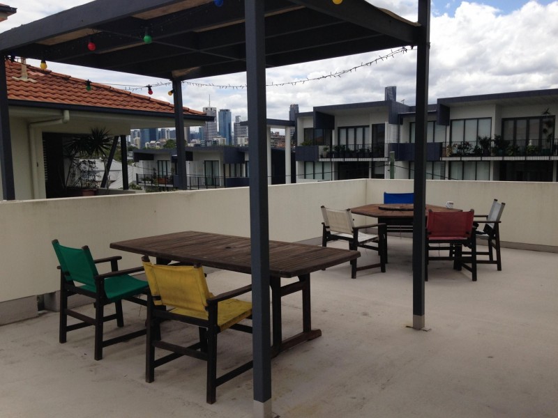 165 SYDNEY STREET, New Farm QLD 4005