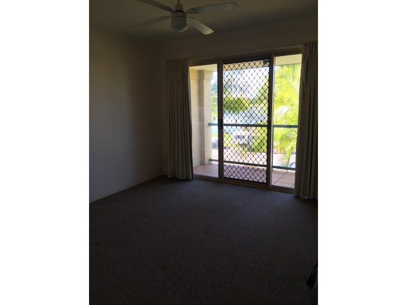 B @/152 Palm Meadows Drive, Carrara QLD 4211