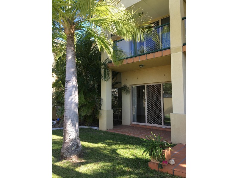B @/152 Palm Meadows Drive, Carrara QLD 4211
