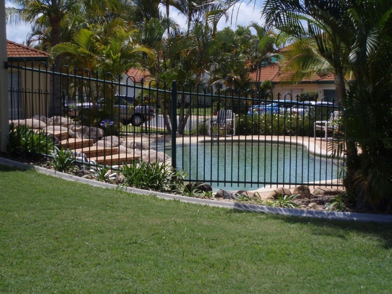 B @/152 Palm Meadows Drive, Carrara QLD 4211