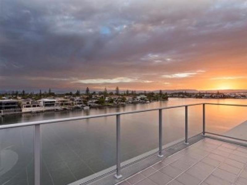 402/30-32 Paradise Island, Surfers Paradise QLD 4217