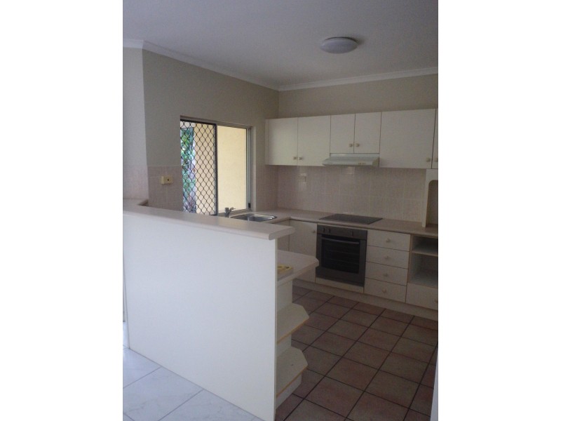 Unit 57/5-15 McGregor St, Mooroobool QLD 4870