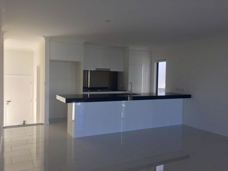 4 Altitude Drive, Pimpama QLD 4209