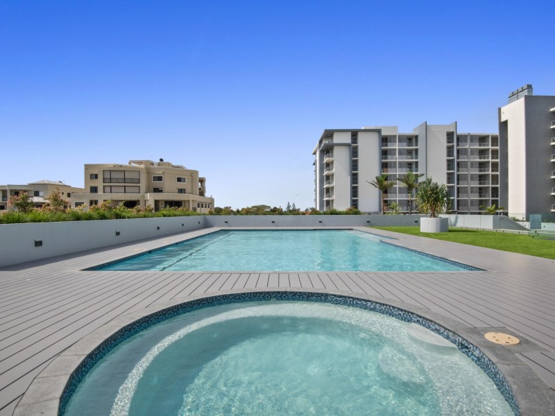 111/113 Landsborough Ave, Scarborough QLD 4020