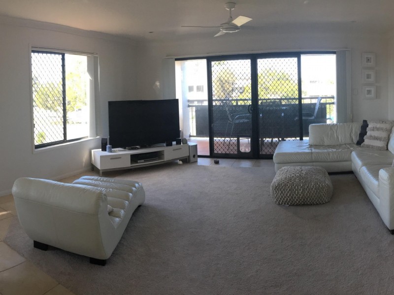 1/5 Abalone avenue, Paradise Point QLD 4216