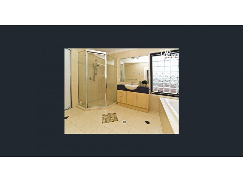 1/5 Abalone avenue, Paradise Point QLD 4216