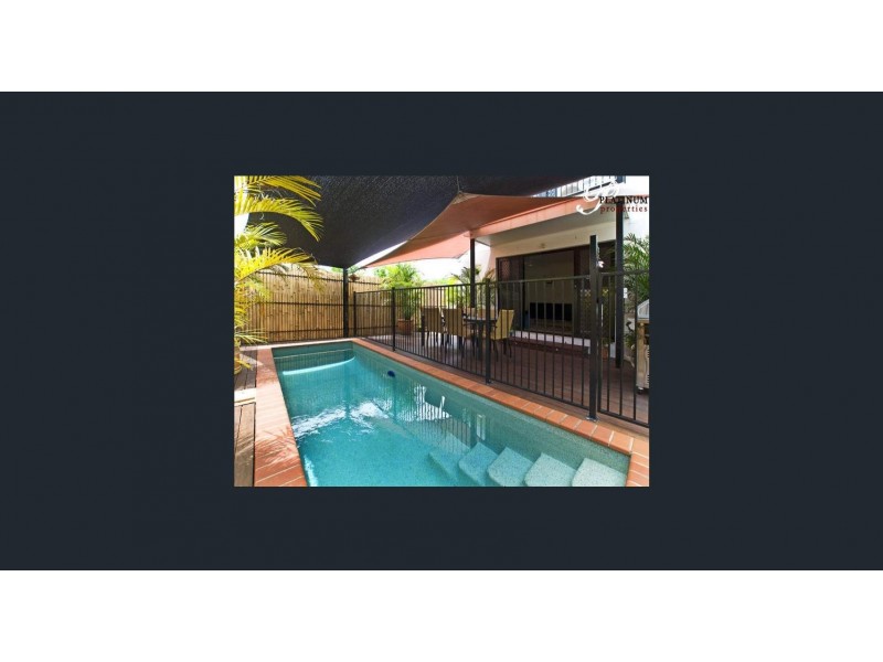 1/5 Abalone avenue, Paradise Point QLD 4216