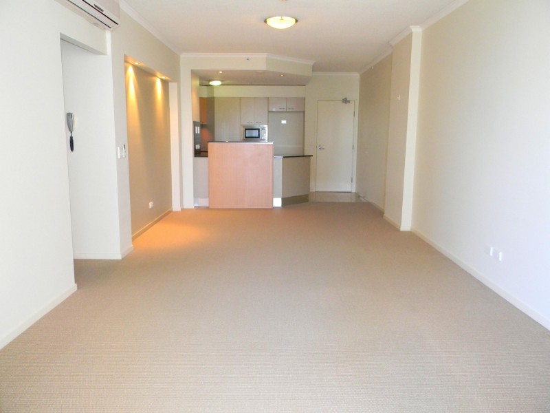 24/21 Cypress Avenue, Surfers Paradise QLD 4217