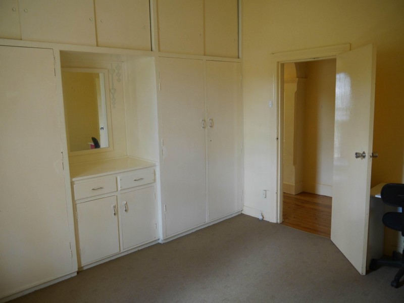 1 Whiteley Street, Wellington NSW 2820