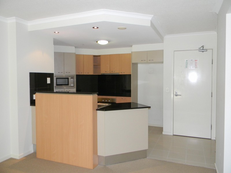 34/21-31 Cypress Avenue, Surfers Paradise QLD 4217