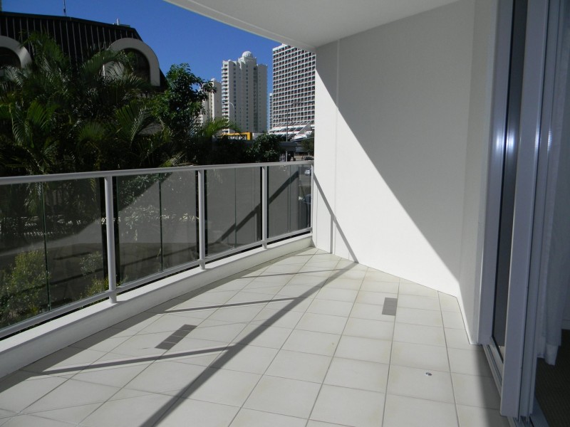 34/21-31 Cypress Avenue, Surfers Paradise QLD 4217