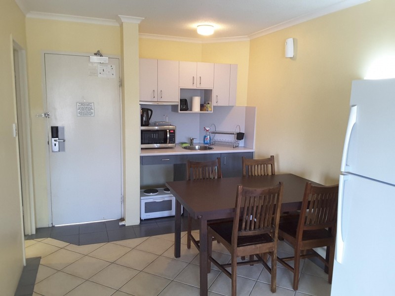 166 Lake Street, Cairns City QLD 4870