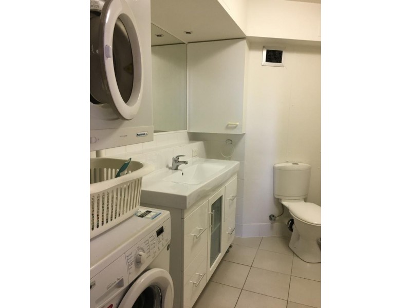 27-35 Orchid Avenue, Surfers Paradise QLD 4217