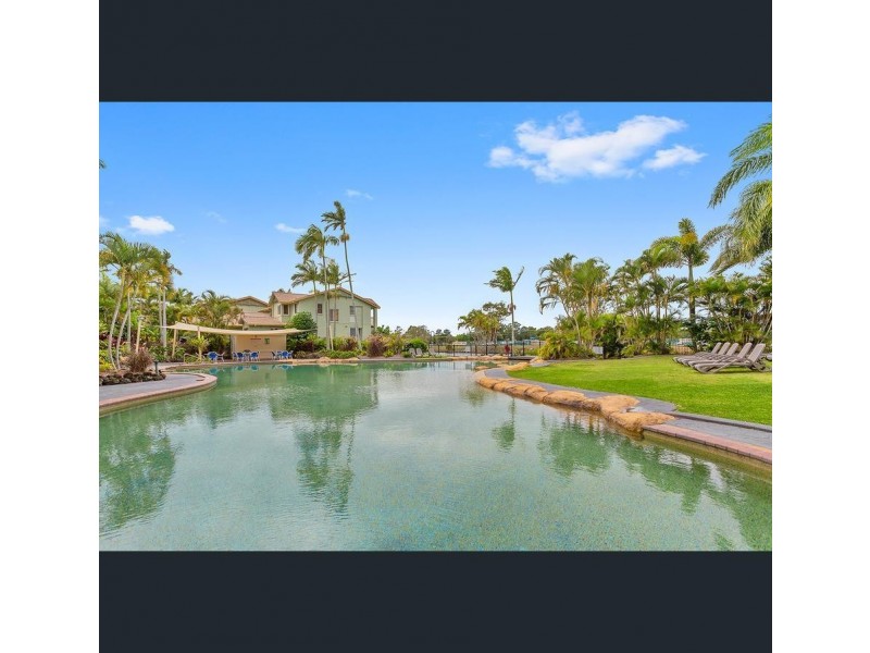 109/215 Cottesloe Drive Cottesloe Drive, Mermaid Waters QLD 4218