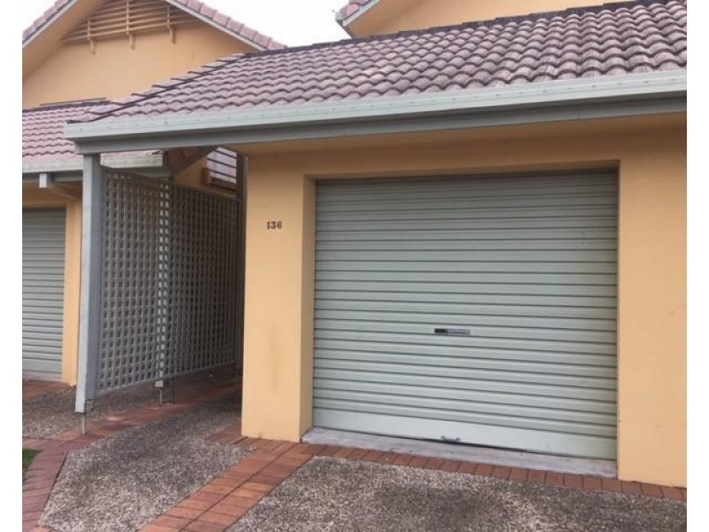 109/215 Cottesloe Drive Cottesloe Drive, Mermaid Waters QLD 4218