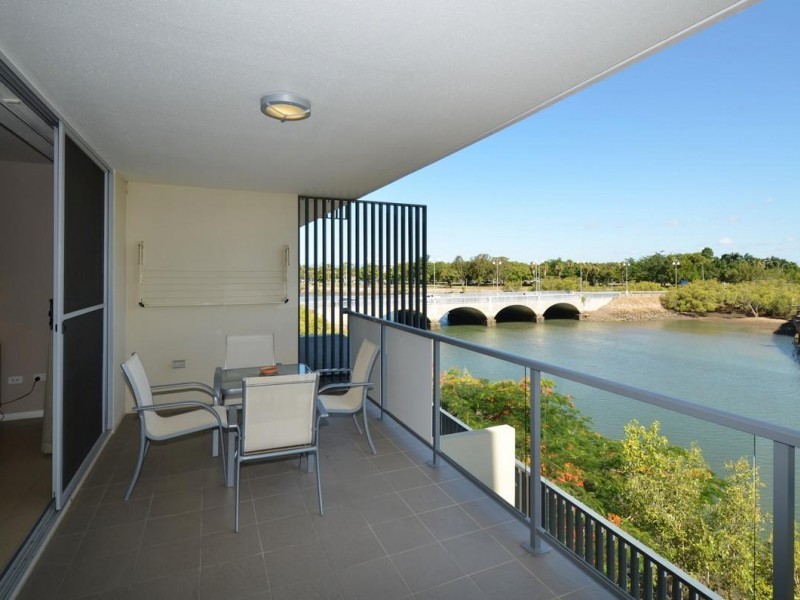 32 Stanley Street, Townsville City QLD 4810