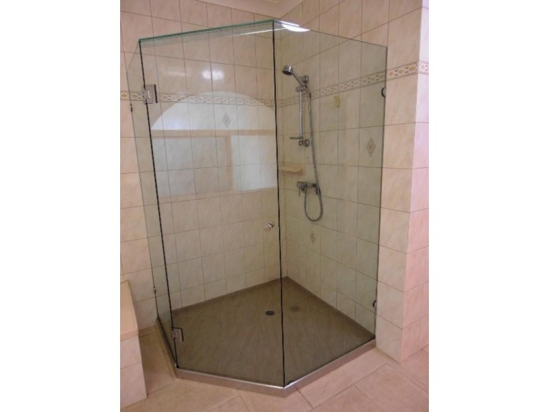 9 Whitehaven Close, Clifton Beach QLD 4879