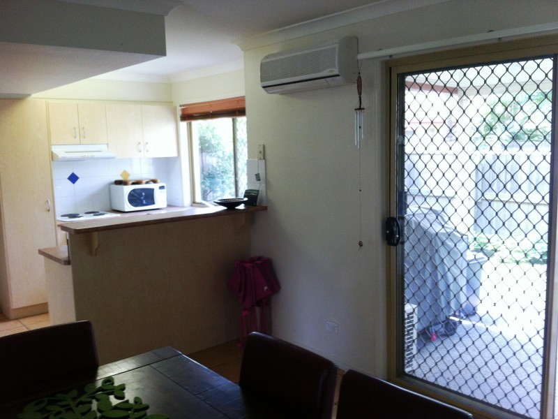 6 Samanthas Way, Slacks Creek QLD 4127