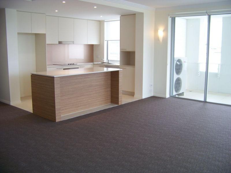 Unit  25/1 Lakefront Crescent, Varsity Lakes QLD 4227