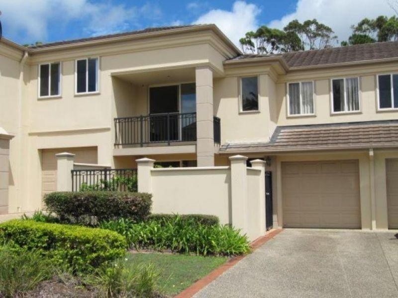 433  Brisbane Road, Arundel QLD 4214