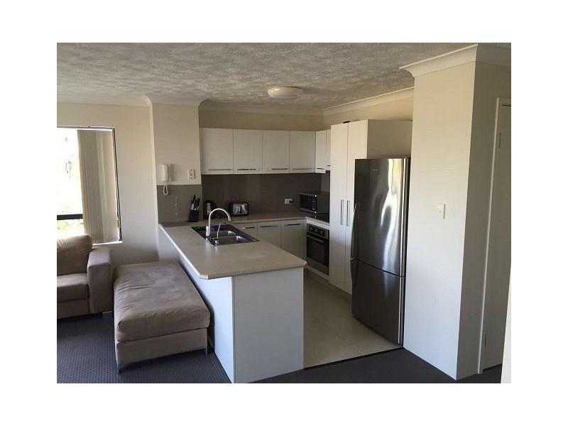 16-26 Waverley Street, Southport QLD 4215