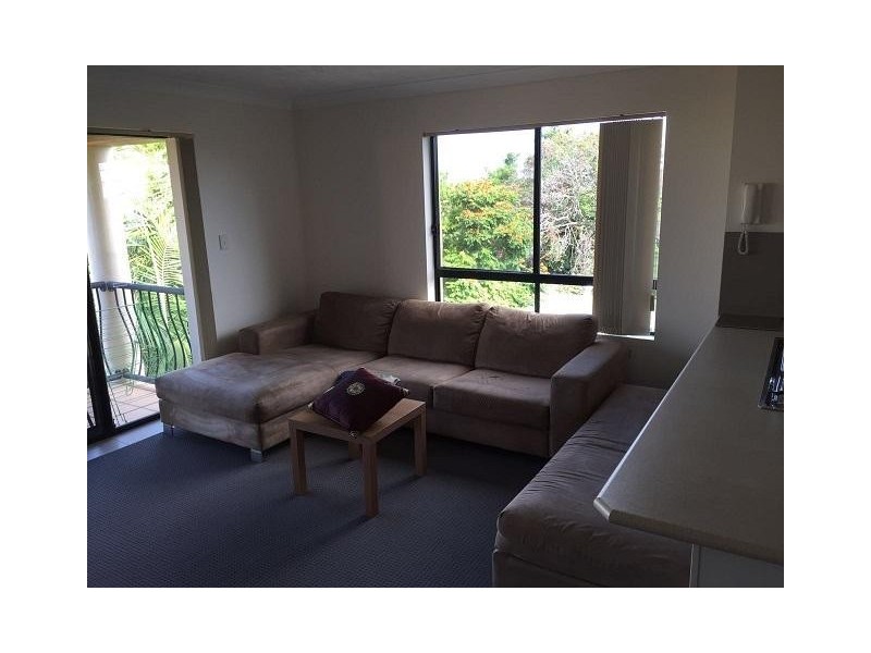 16-26 Waverley Street, Southport QLD 4215