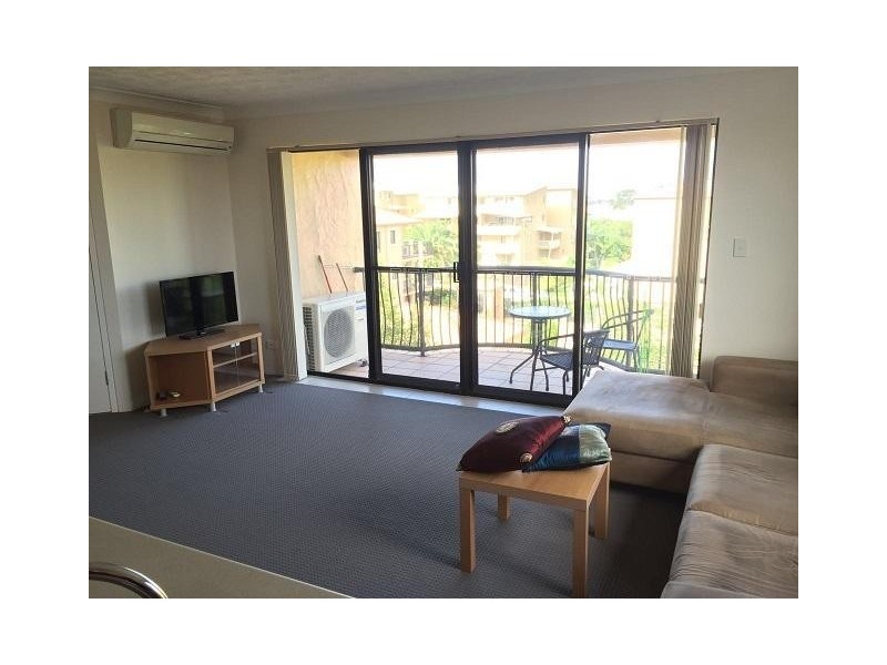 16-26 Waverley Street, Southport QLD 4215