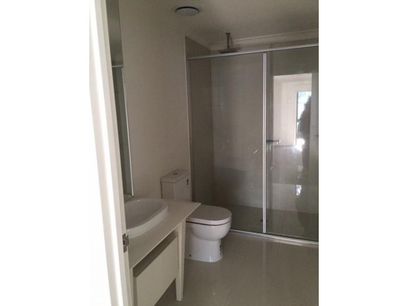 41 Easthill Drive, Robina QLD 4226