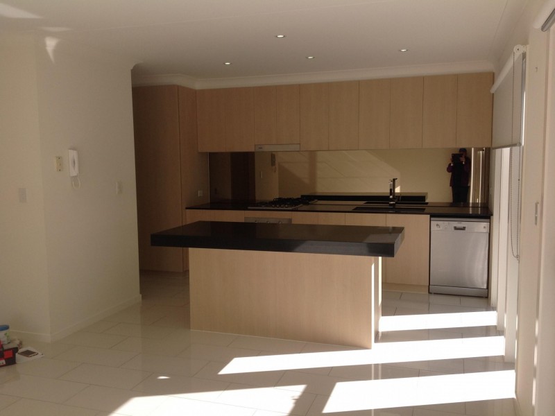 38/310 Easthill Drive, Robina QLD 4226