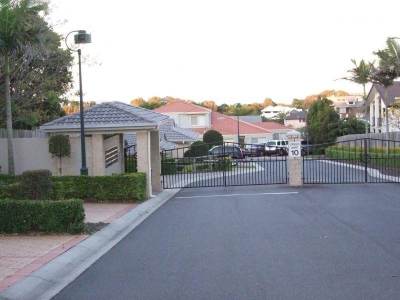 32/519 Tingal Road, Wynnum QLD 4178